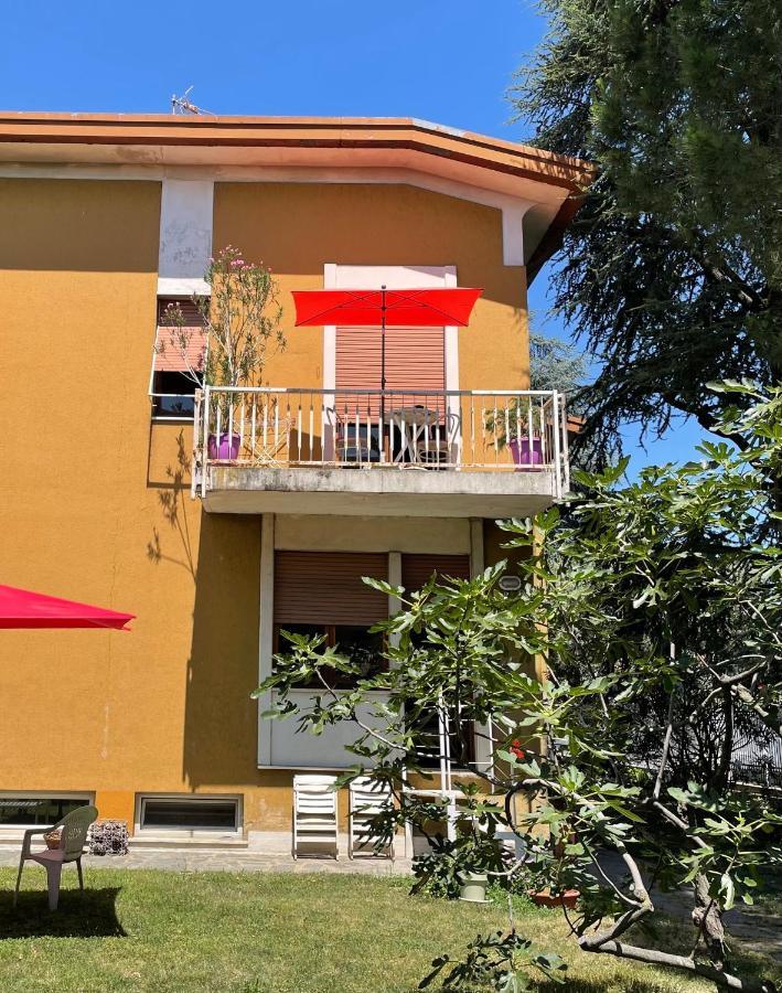 Appartamento Tra Monza E Milano Muggio Екстер'єр фото